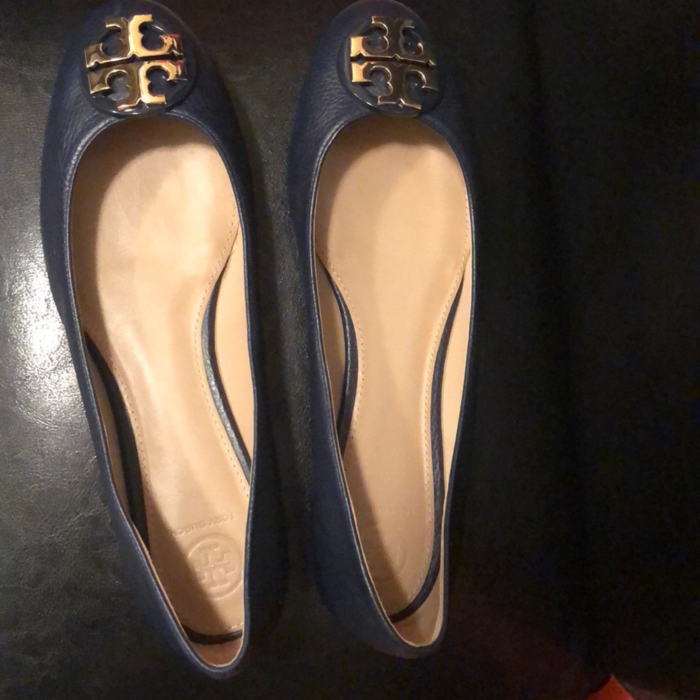 Navy blue Tory Burch flats